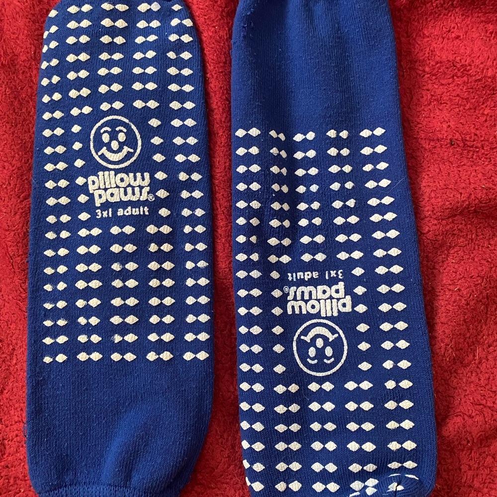 Pillow paws socks